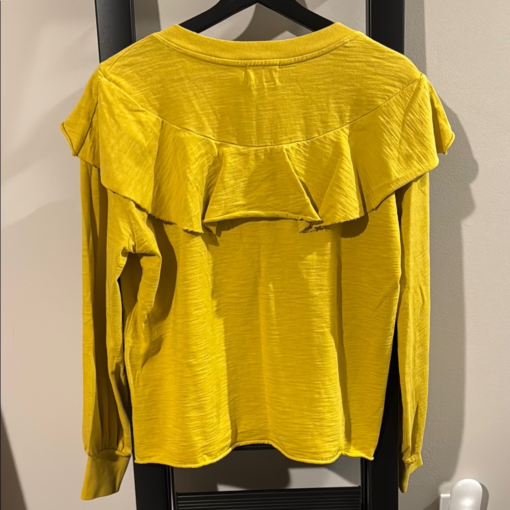 Nation LTD Ruffle Button accent top - Picture 3 of 7